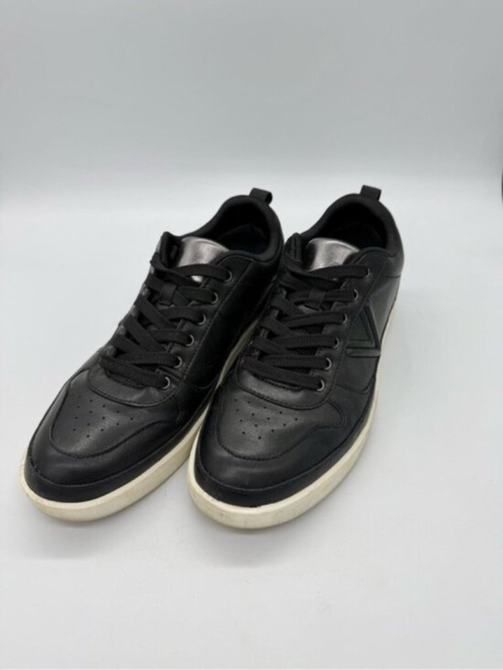 Vionic Black Leather Sneakers Women's Size 10 Comfort Orthotic Lace Up Shoes